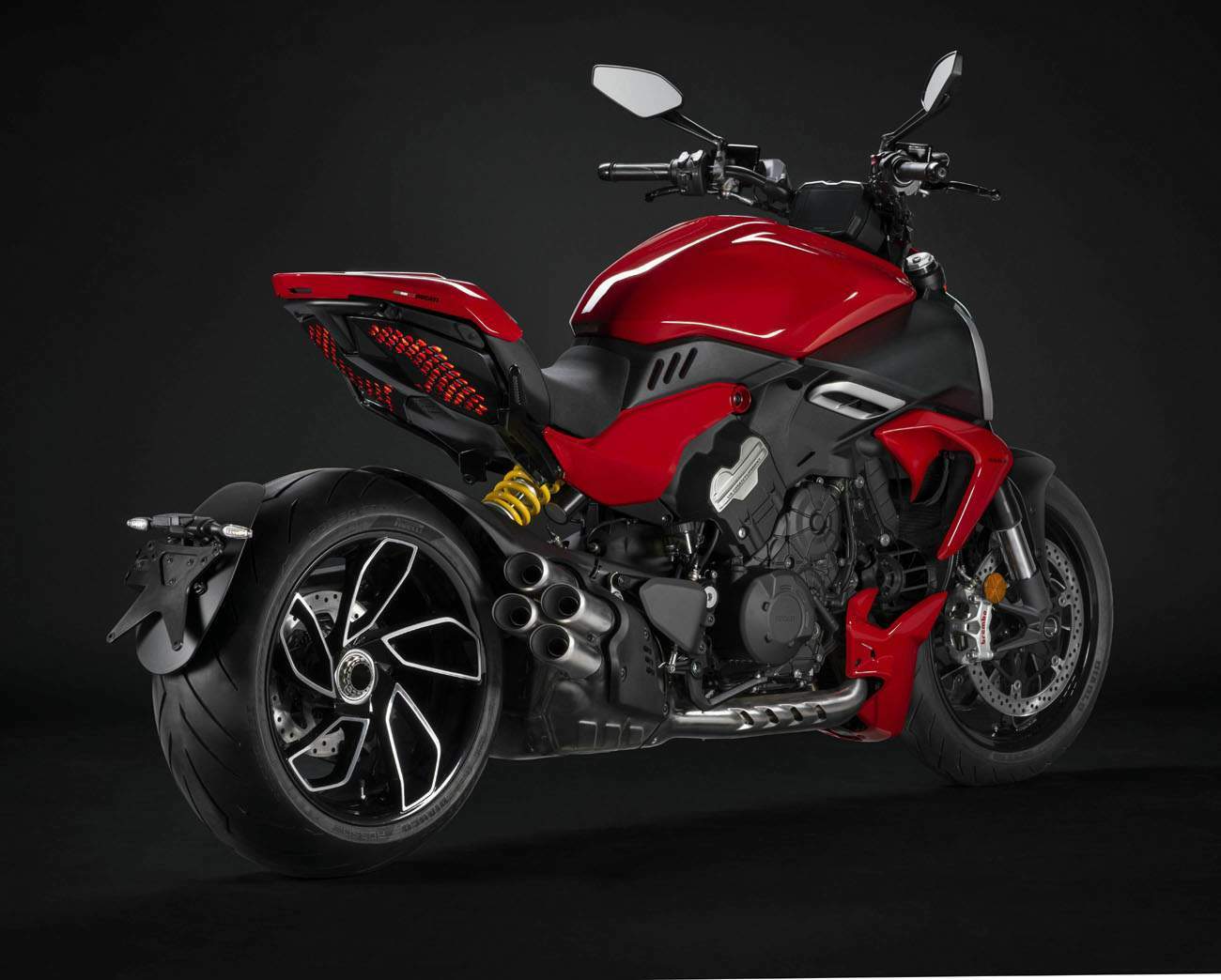 Ducati Diavel V4 technical specifications